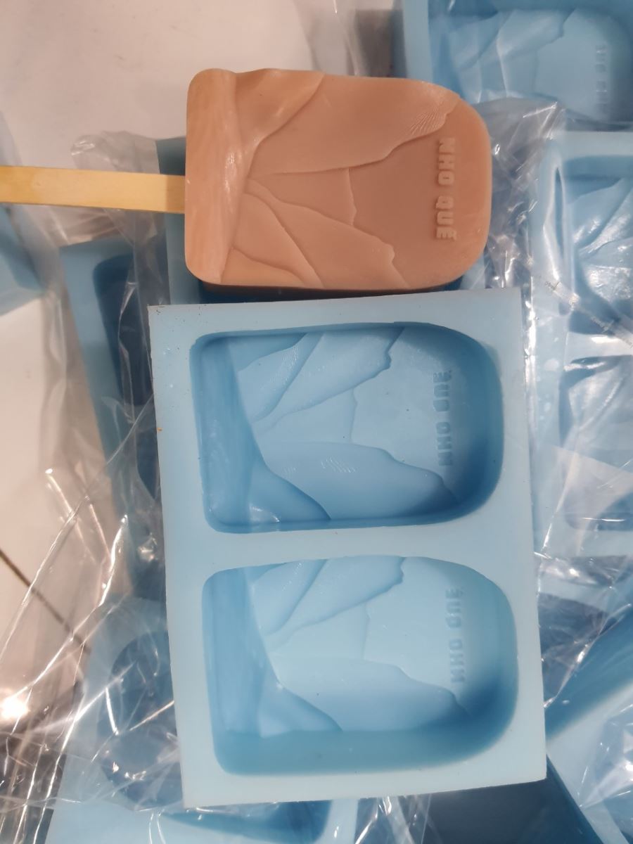 Khuôn kem Nho quế